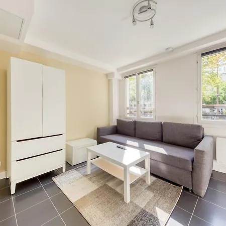 Petit Cocon Parisien - Metro Au Pied - Alexandre Dumas Apartment Paris